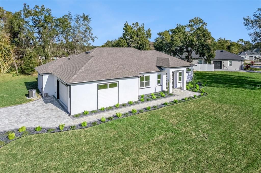 For Sale: $690,000 (4 beds, 3 baths, 2972 Square Feet)