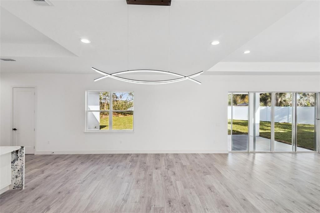 For Sale: $690,000 (4 beds, 3 baths, 2972 Square Feet)