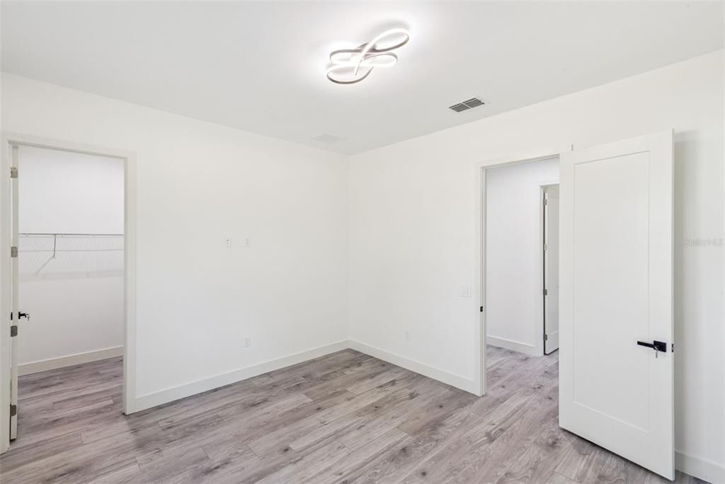 For Sale: $690,000 (4 beds, 3 baths, 2972 Square Feet)