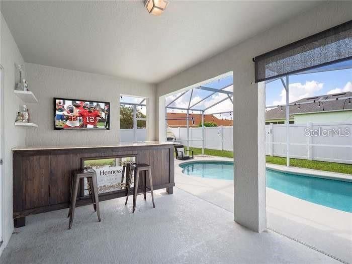 En Renta: $2,800 (4 camas, 2 baños, 2778 Pies cuadrados)