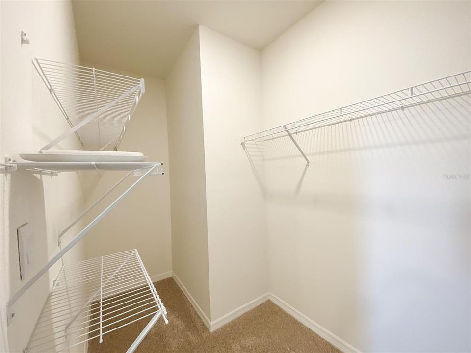 En Renta: $2,480 (5 camas, 3 baños, 2696 Pies cuadrados)