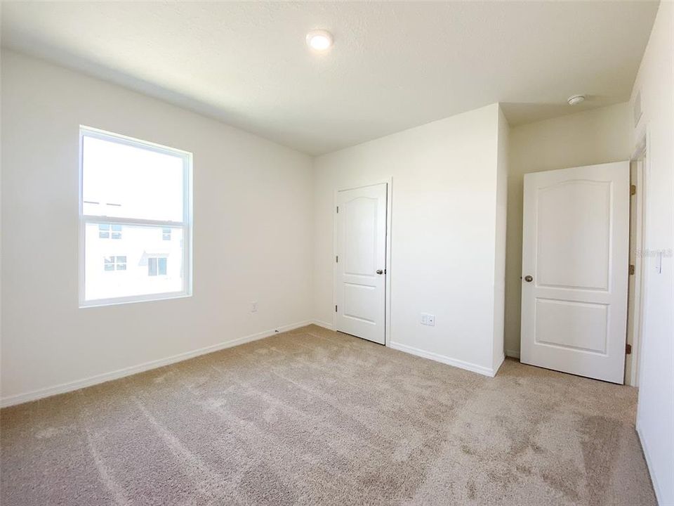 En Renta: $2,480 (5 camas, 3 baños, 2696 Pies cuadrados)