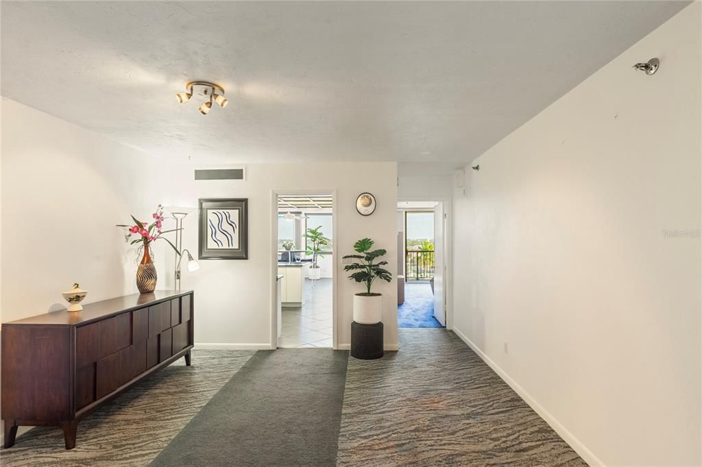 На продажу: $850,000 (2 спален, 2 ванн, 1880 Квадратных фут)