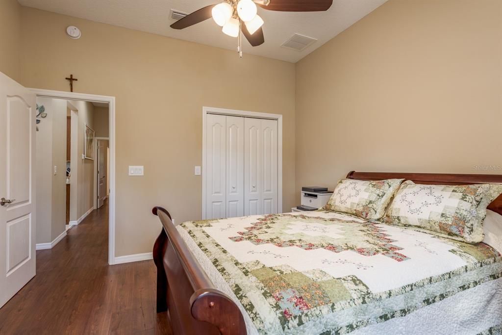 На продажу: $450,000 (2 спален, 2 ванн, 1577 Квадратных фут)