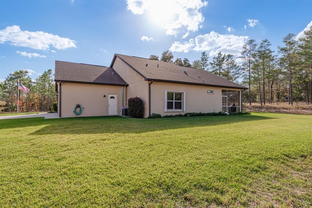 На продажу: $450,000 (2 спален, 2 ванн, 1577 Квадратных фут)