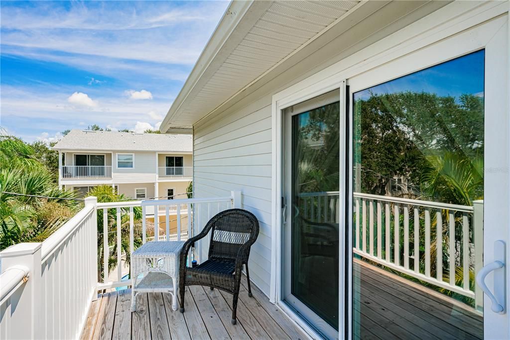 出租: $4,500 (2 贝兹, 2 浴室, 1415 平方英尺)