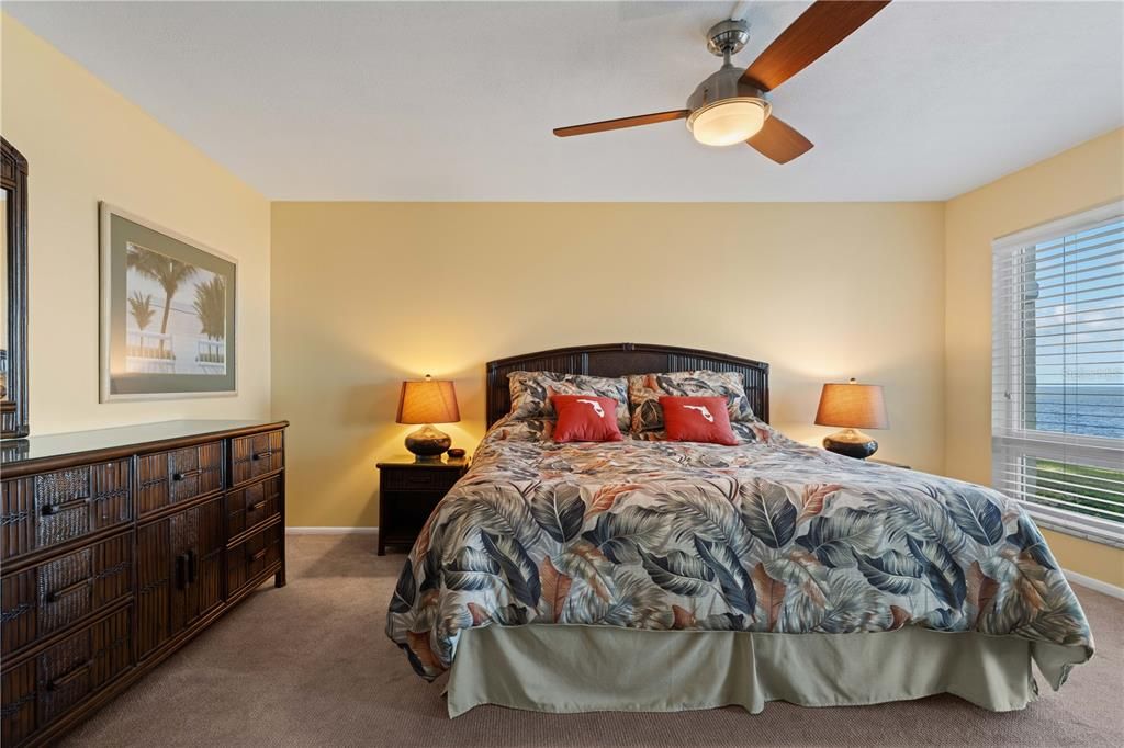 En Venta: $349,000 (2 camas, 2 baños, 1581 Pies cuadrados)