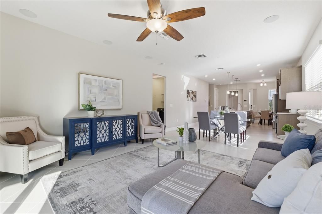 For Sale: $390,000 (2 beds, 2 baths, 1368 Square Feet)