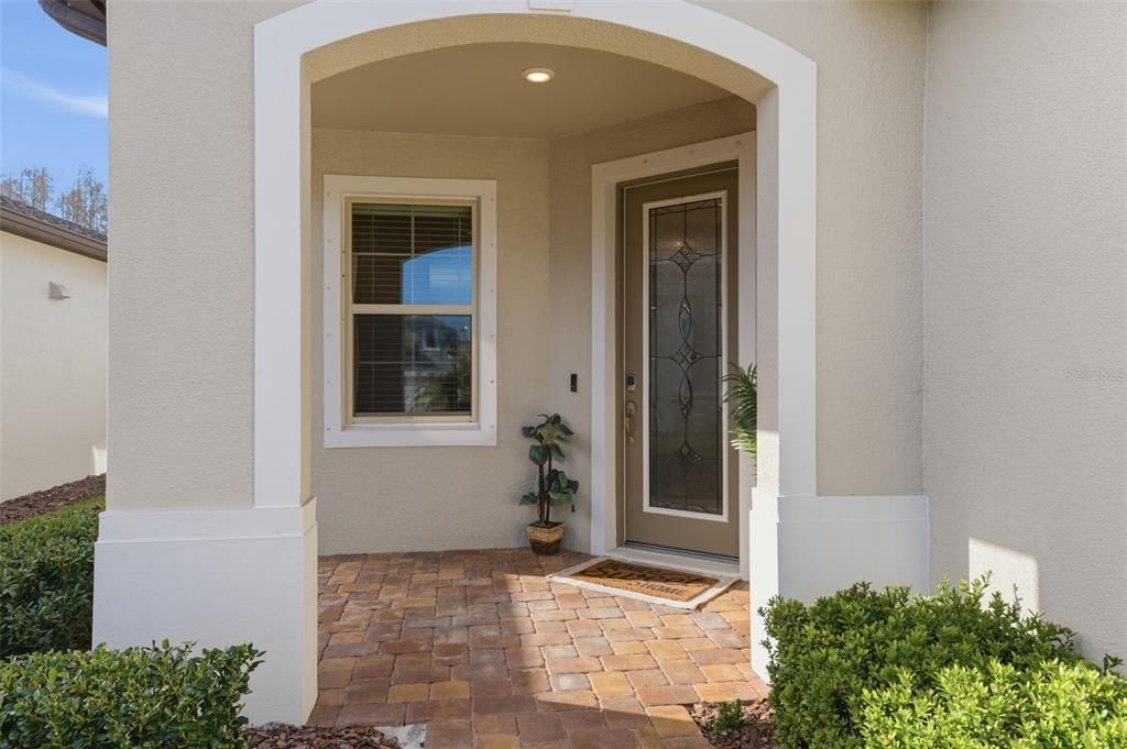 For Sale: $390,000 (2 beds, 2 baths, 1368 Square Feet)