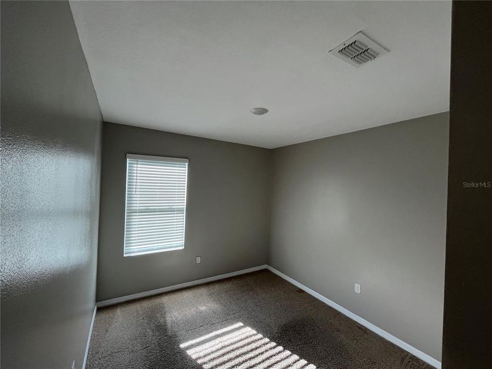 En Venta: $289,000 (4 camas, 2 baños, 1485 Pies cuadrados)