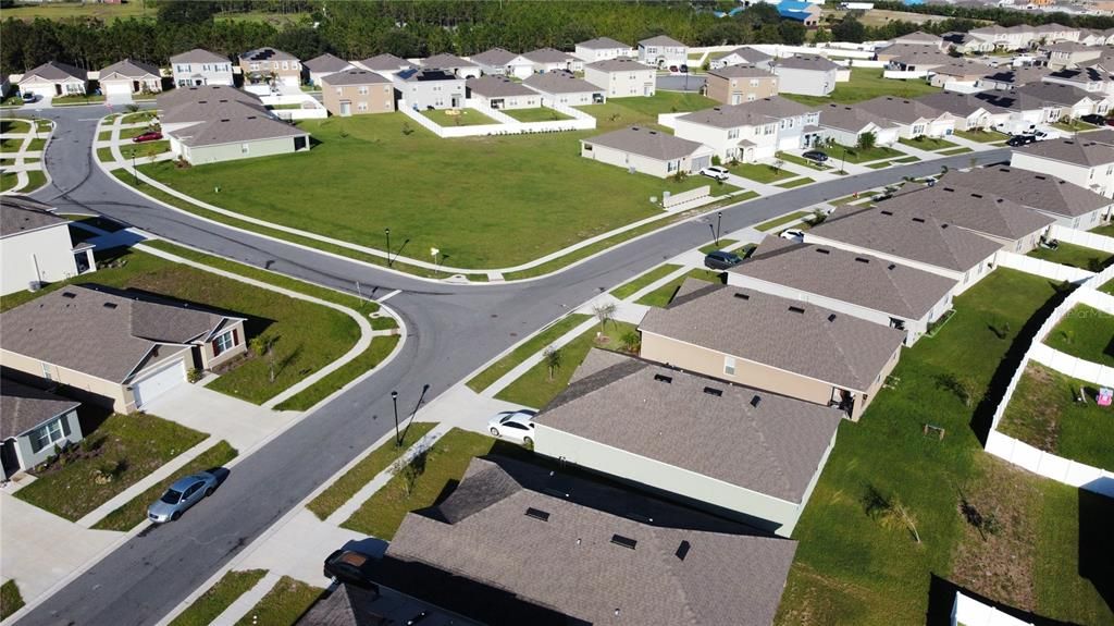 En Venta: $289,000 (4 camas, 2 baños, 1485 Pies cuadrados)