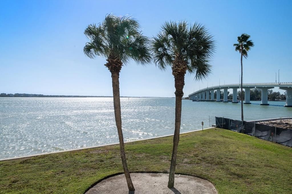 На продажу: $599,000 (2 спален, 2 ванн, 1181 Квадратных фут)