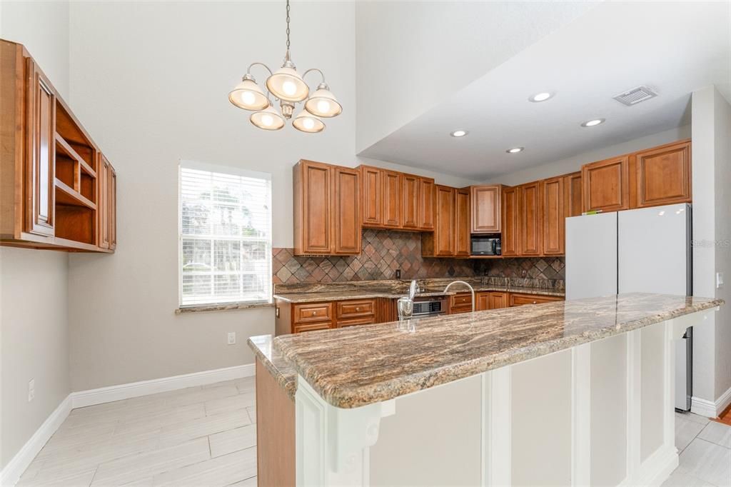 В аренду: $3,800 (5 спален, 3 ванн, 2653 Квадратных фут)