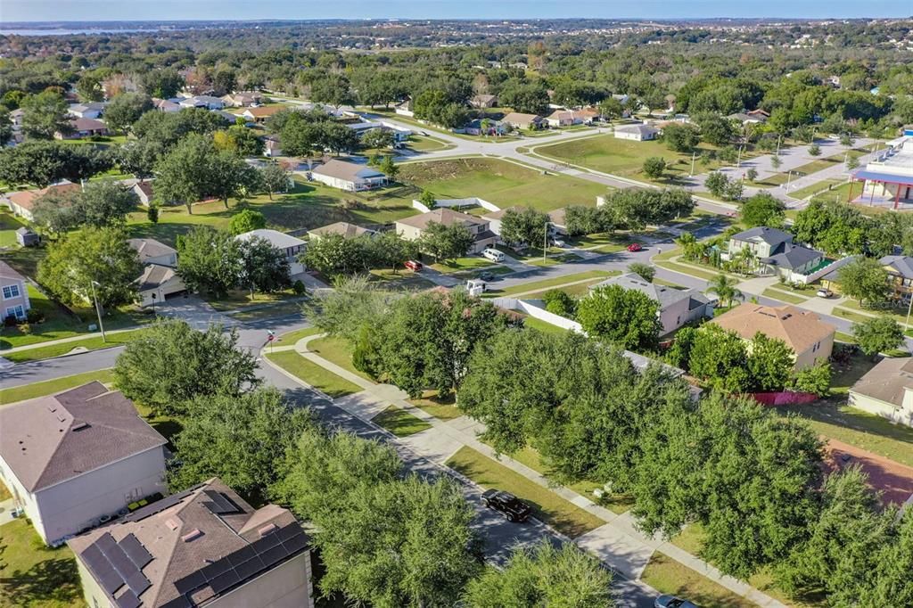 待售: $425,000 (5 贝兹, 2 浴室, 3106 平方英尺)