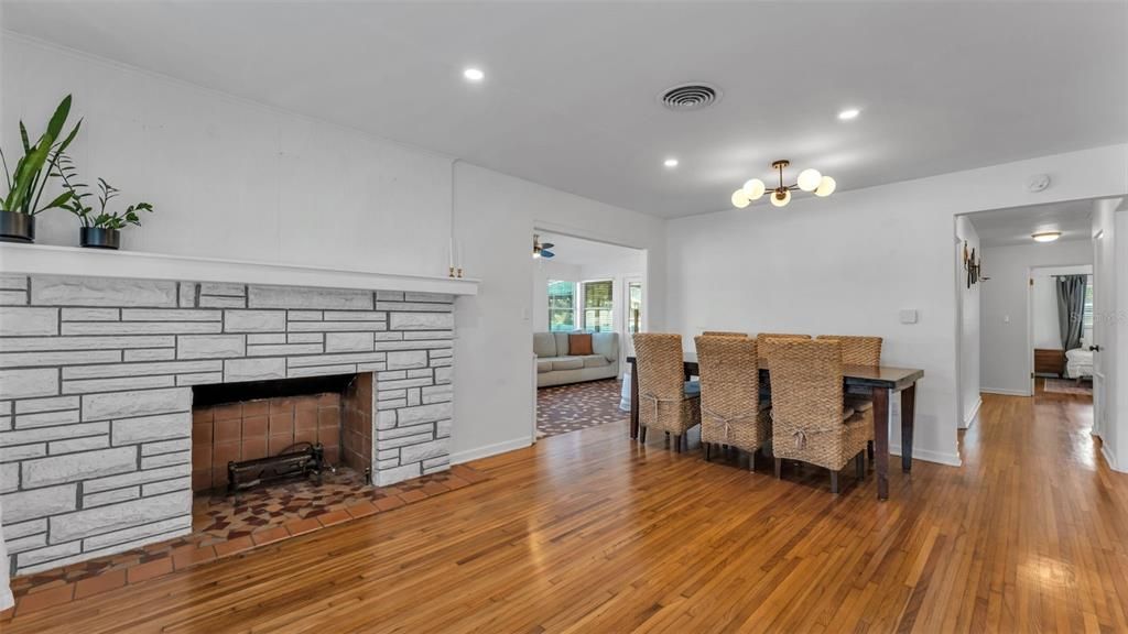 For Sale: $399,000 (3 beds, 2 baths, 1769 Square Feet)