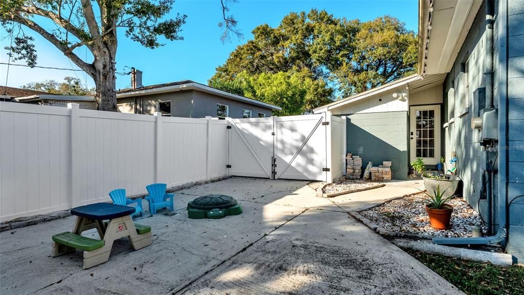 For Sale: $399,000 (3 beds, 2 baths, 1769 Square Feet)