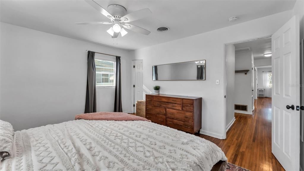 For Sale: $399,000 (3 beds, 2 baths, 1769 Square Feet)