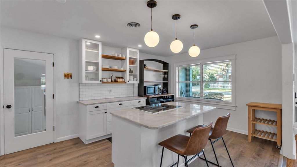 For Sale: $399,000 (3 beds, 2 baths, 1769 Square Feet)