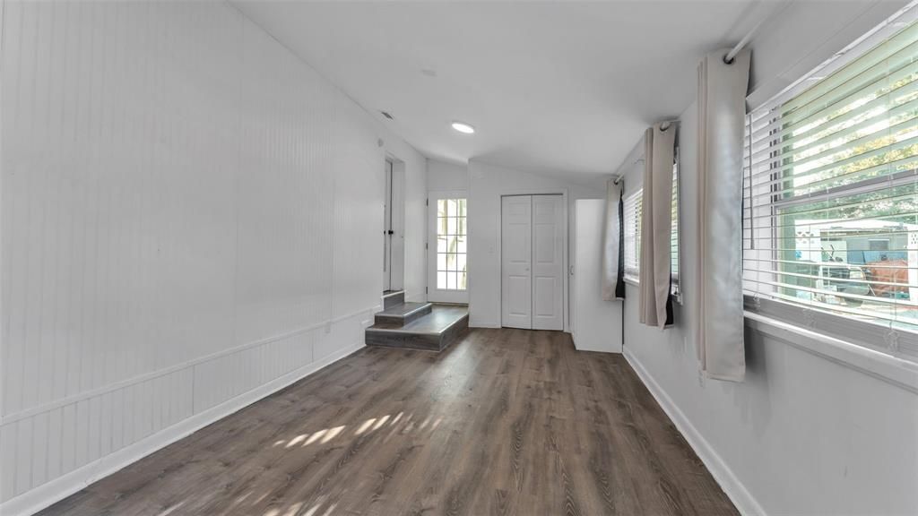 For Sale: $399,000 (3 beds, 2 baths, 1769 Square Feet)