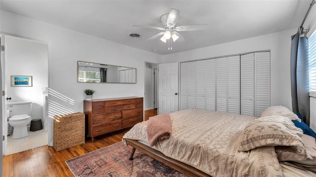 For Sale: $399,000 (3 beds, 2 baths, 1769 Square Feet)