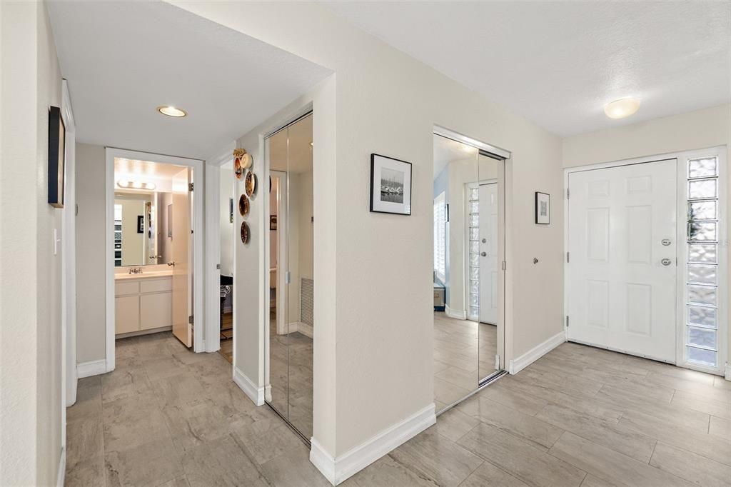 待售: $400,000 (2 贝兹, 2 浴室, 1511 平方英尺)