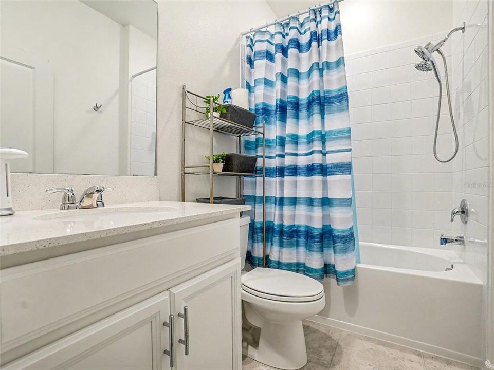 На продажу: $420,000 (4 спален, 3 ванн, 2110 Квадратных фут)