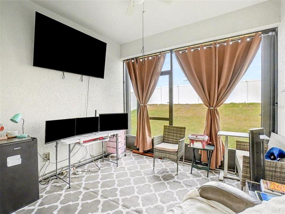 На продажу: $420,000 (4 спален, 3 ванн, 2110 Квадратных фут)