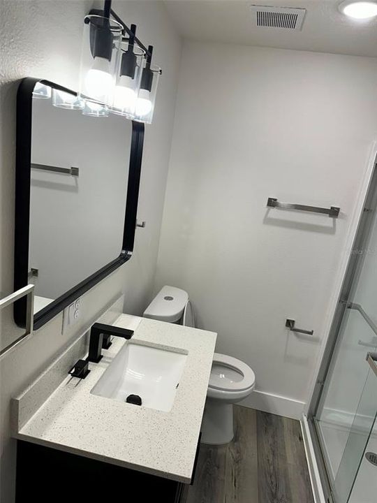 For Rent: $1,500 (1 beds, 1 baths, 450 Square Feet)