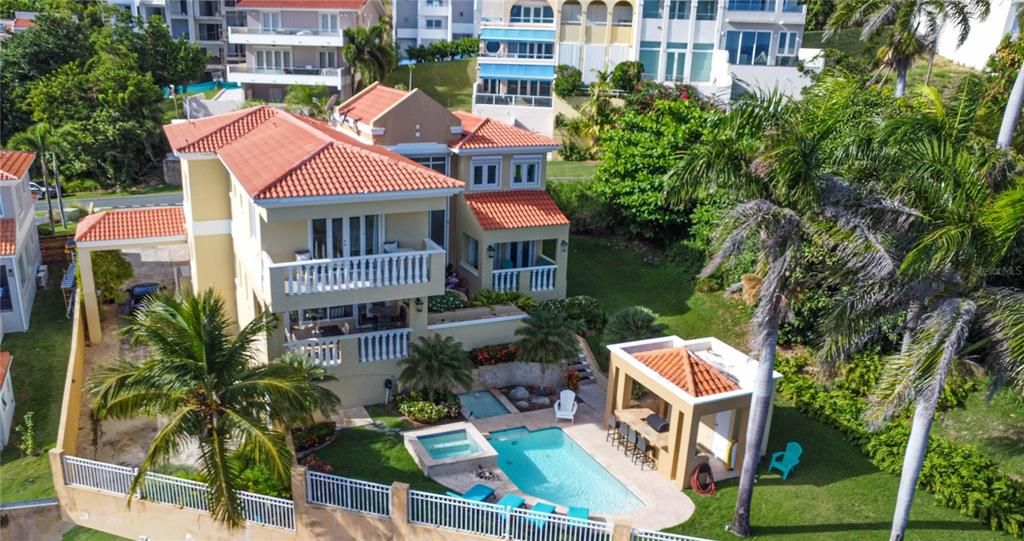 En Venta: $3,999,000 (6 camas, 6 baños, 4674 Pies cuadrados)