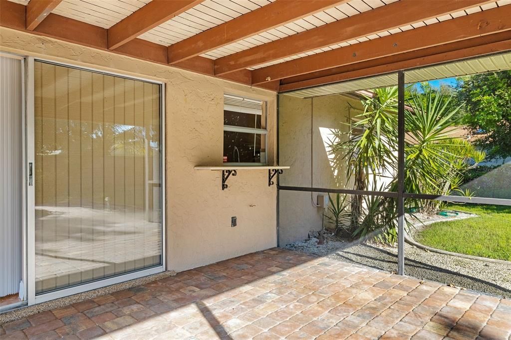 待售: $325,000 (3 贝兹, 2 浴室, 1279 平方英尺)