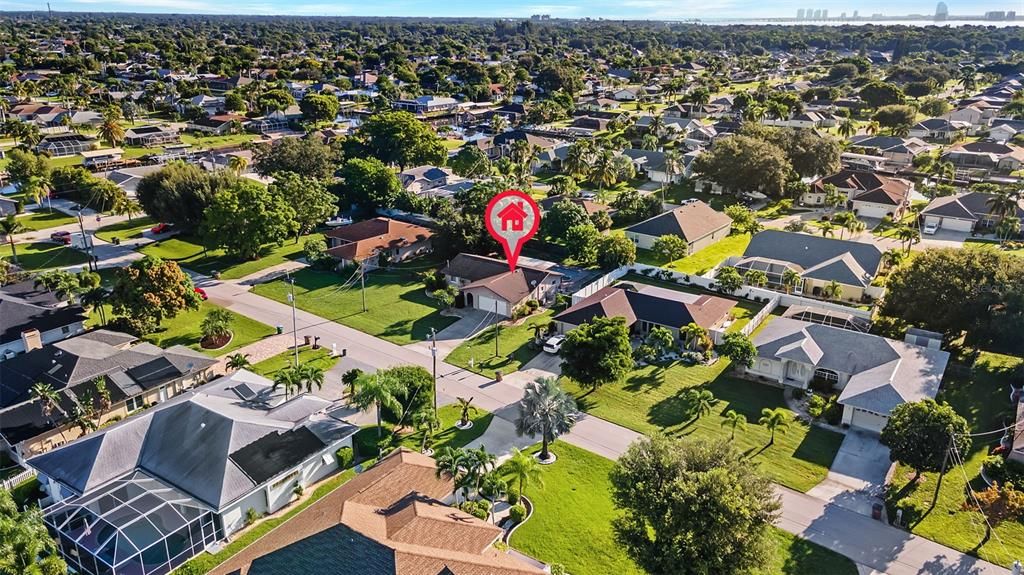 待售: $325,000 (3 贝兹, 2 浴室, 1279 平方英尺)