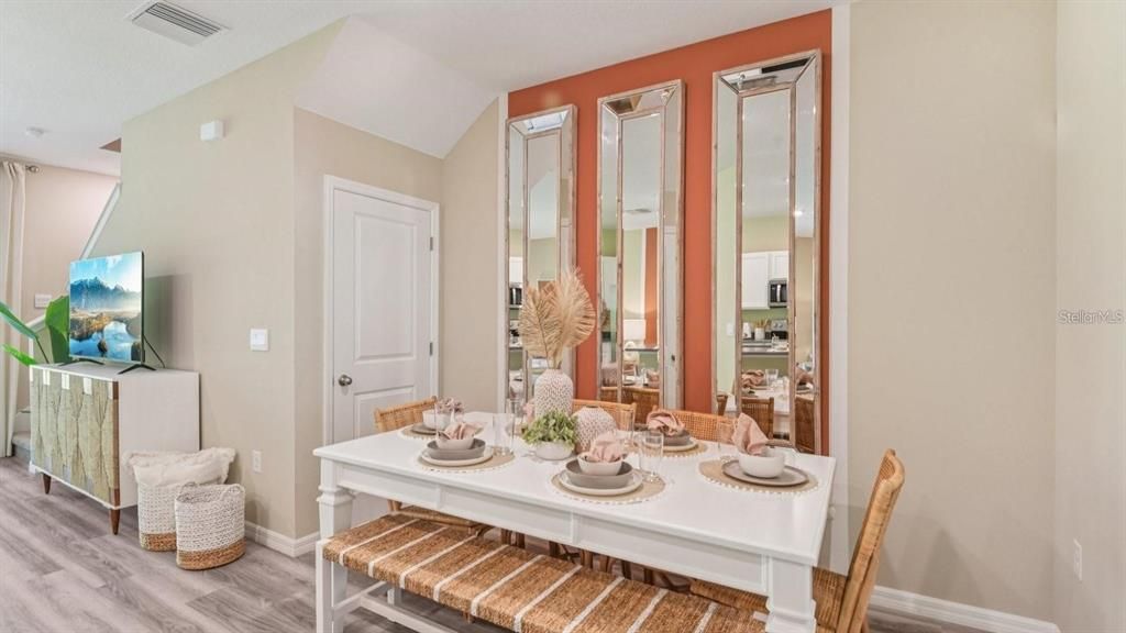 В аренду: $2,100 (3 спален, 2 ванн, 1673 Квадратных фут)