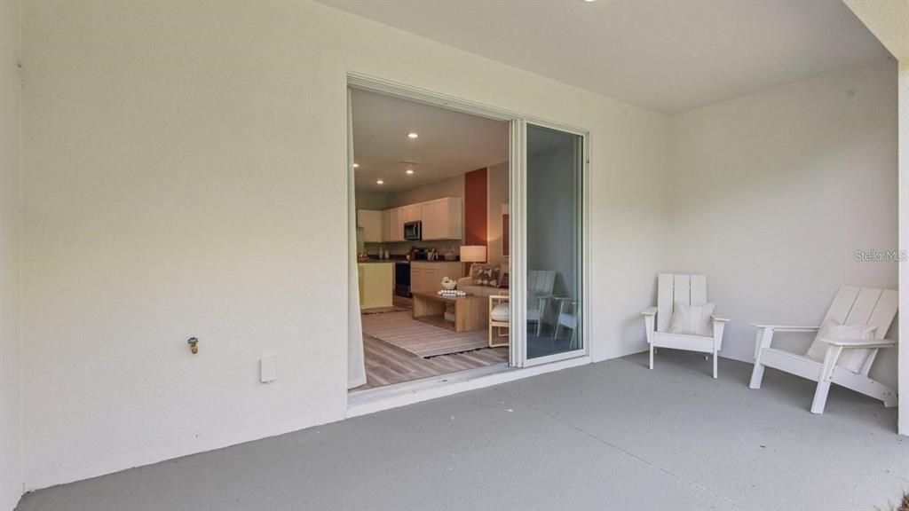 В аренду: $2,100 (3 спален, 2 ванн, 1673 Квадратных фут)