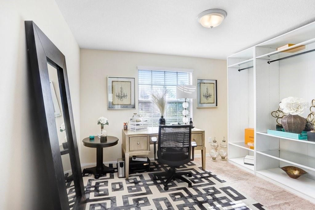 待售: $490,000 (5 贝兹, 2 浴室, 3121 平方英尺)