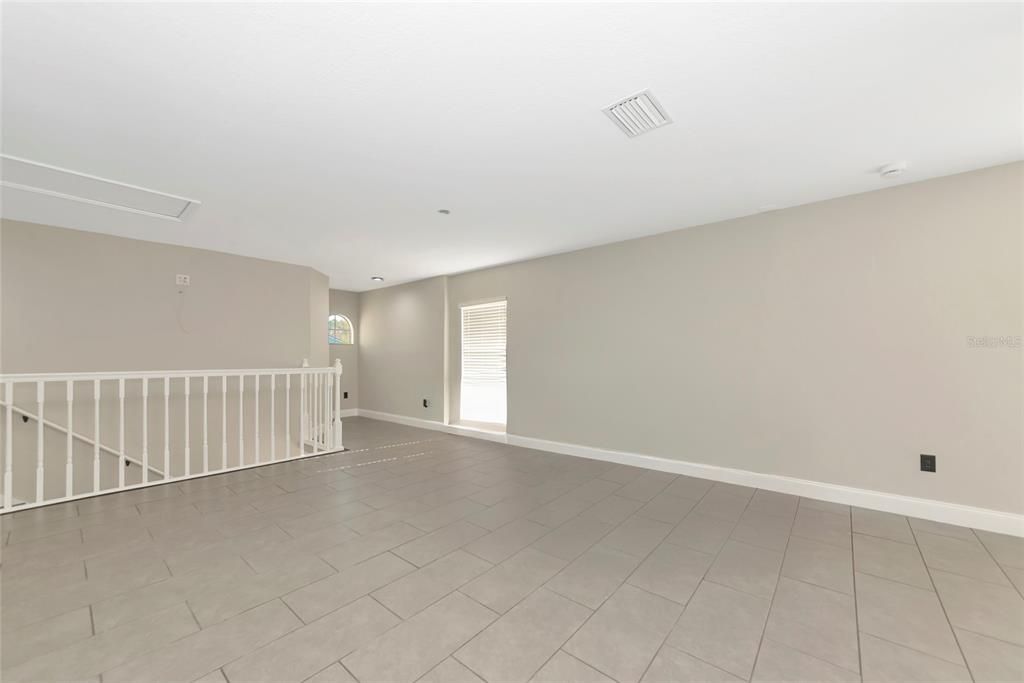 En Venta: $415,000 (4 camas, 2 baños, 2253 Pies cuadrados)