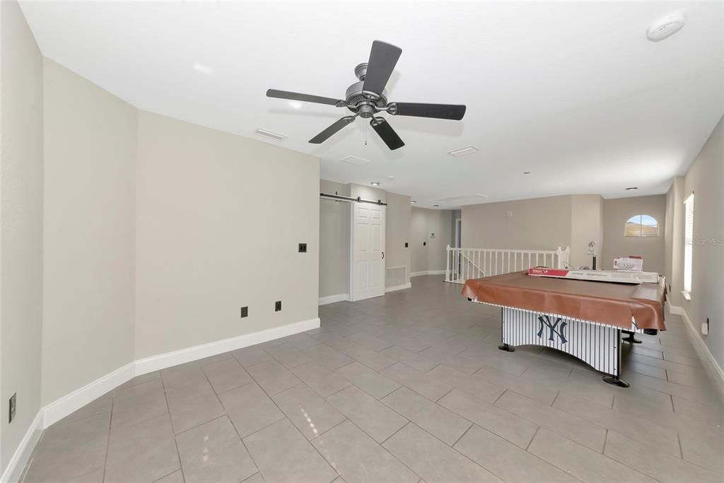 En Venta: $415,000 (4 camas, 2 baños, 2253 Pies cuadrados)