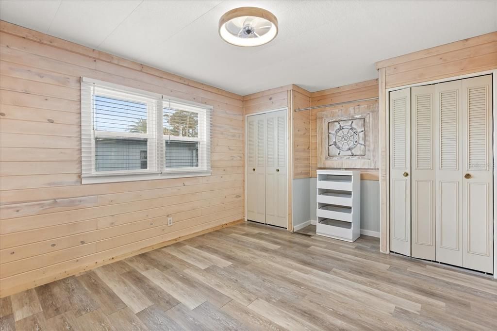 待售: $165,000 (2 贝兹, 2 浴室, 624 平方英尺)