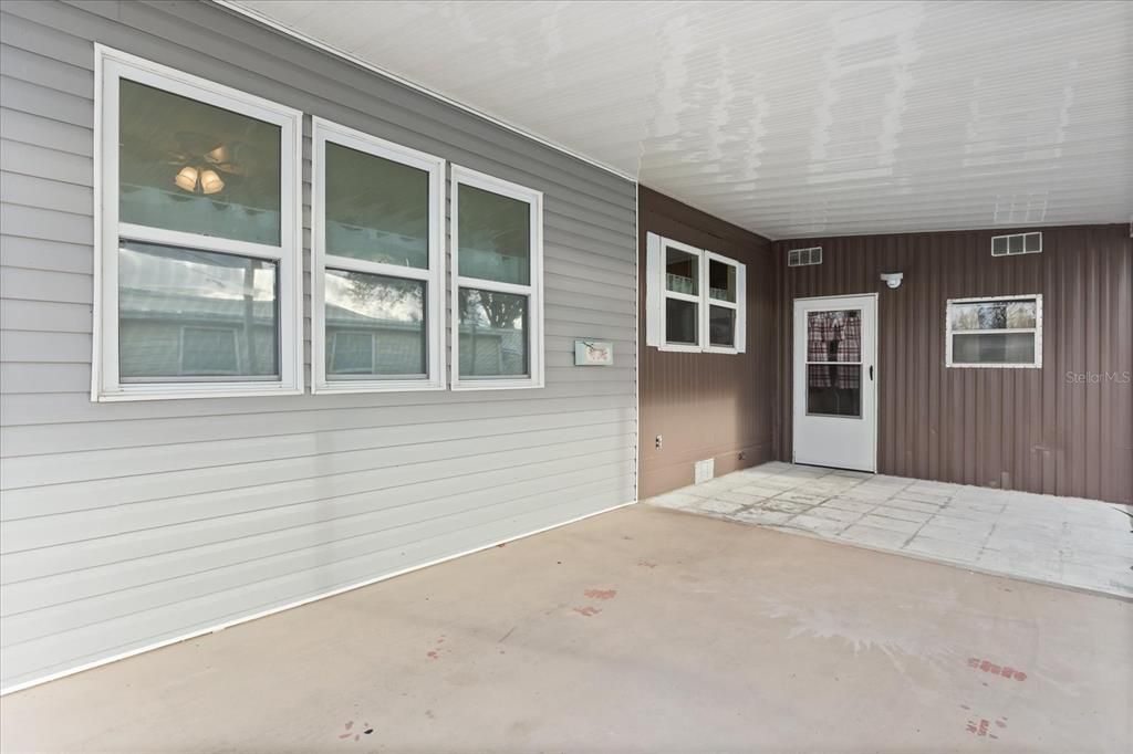 待售: $165,000 (2 贝兹, 2 浴室, 624 平方英尺)