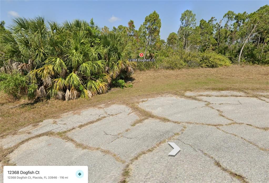 最近售出: $32,000 (0.22 acres)