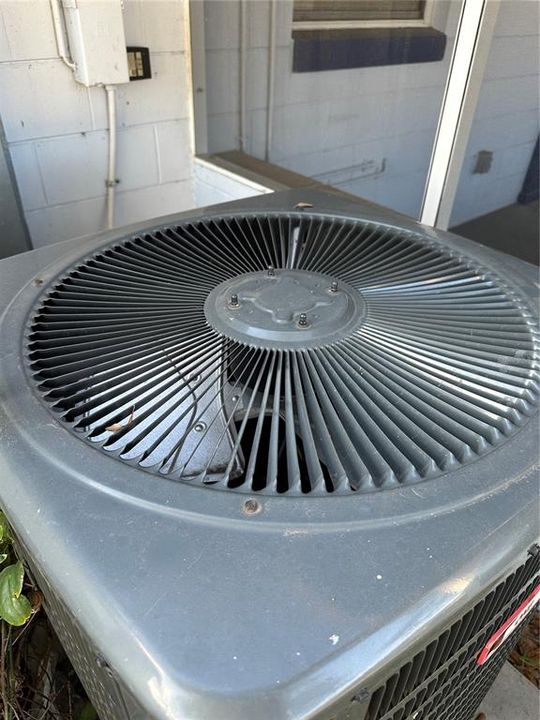 En Venta: $225,000 (3 camas, 1 baños, 1231 Pies cuadrados)