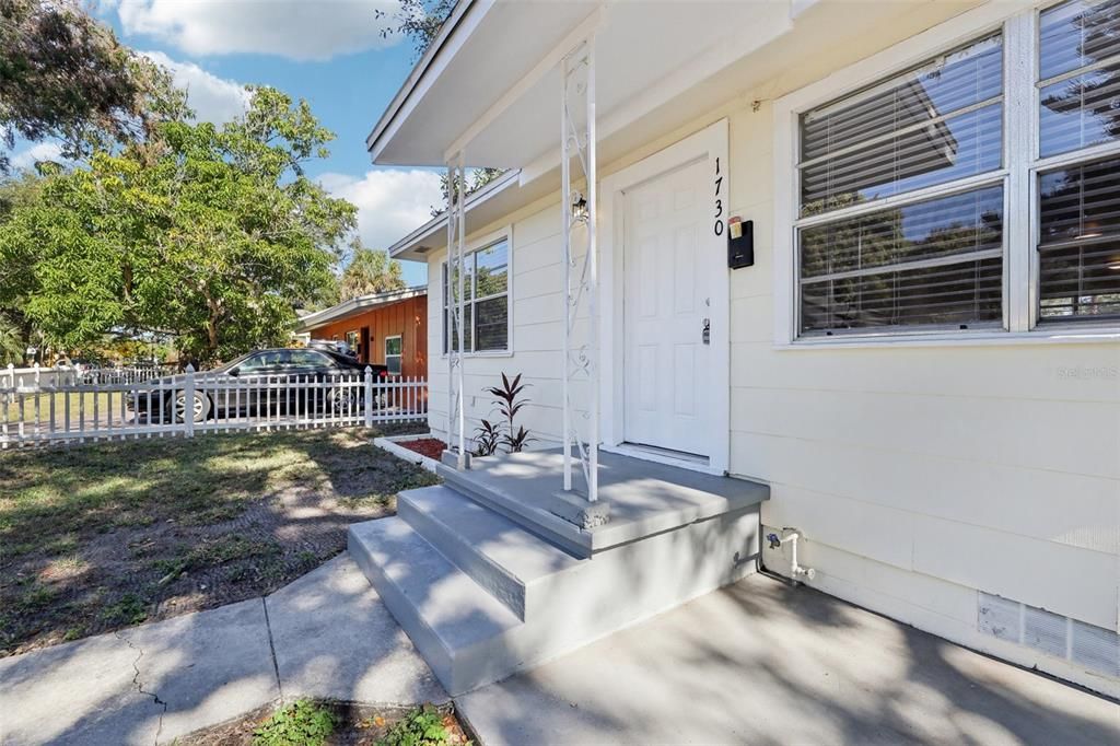 For Sale: $299,900 (3 beds, 1 baths, 1346 Square Feet)