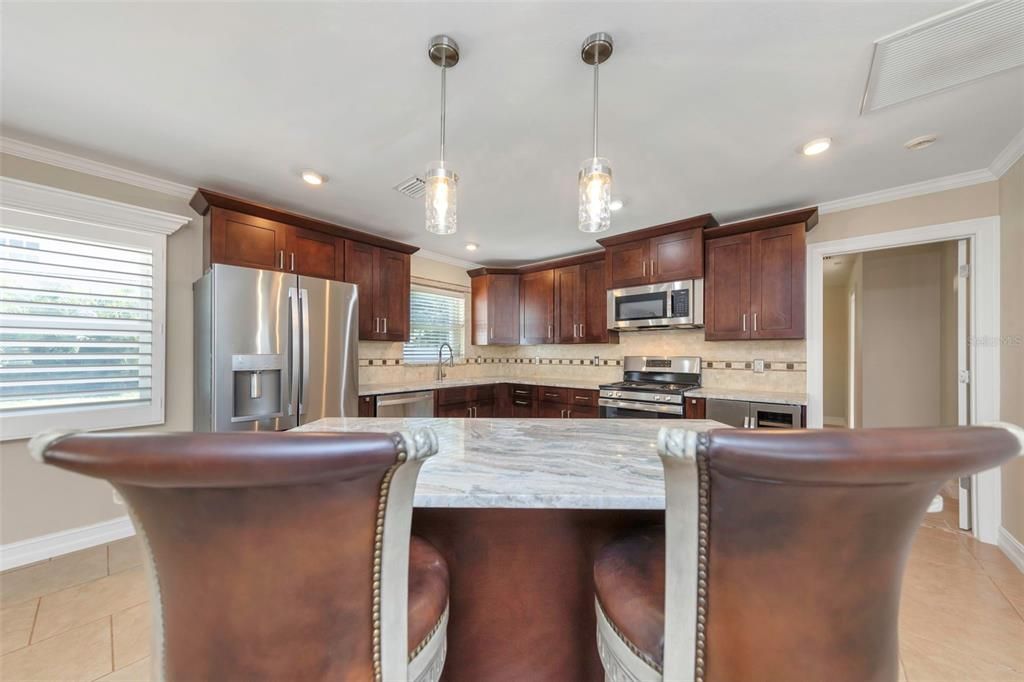 For Sale: $549,999 (3 beds, 2 baths, 1680 Square Feet)