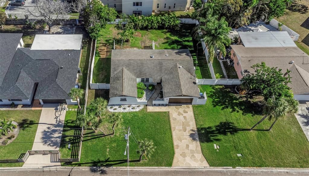 For Sale: $549,999 (3 beds, 2 baths, 1680 Square Feet)