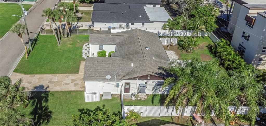 For Sale: $549,999 (3 beds, 2 baths, 1680 Square Feet)