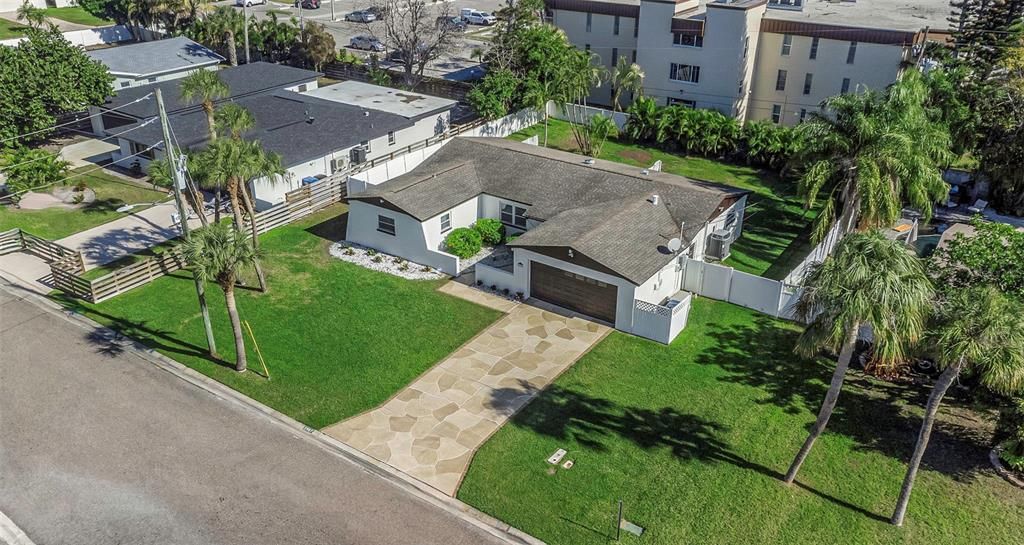 For Sale: $549,999 (3 beds, 2 baths, 1680 Square Feet)