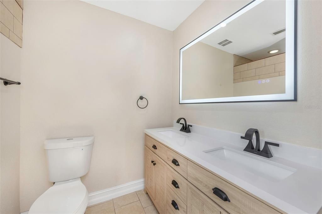 For Sale: $549,999 (3 beds, 2 baths, 1680 Square Feet)