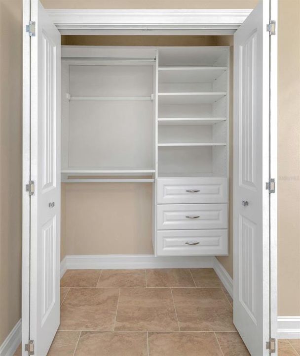 For Sale: $549,999 (3 beds, 2 baths, 1680 Square Feet)