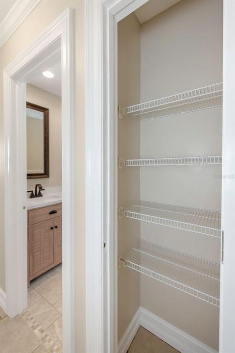 For Sale: $549,999 (3 beds, 2 baths, 1680 Square Feet)