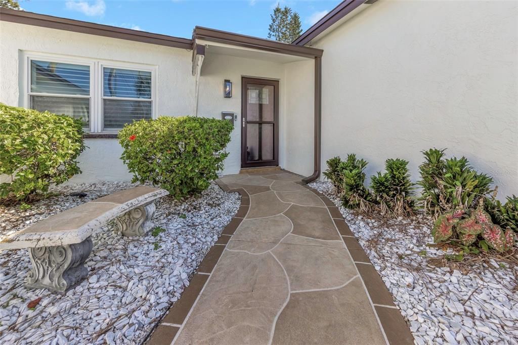 For Sale: $549,999 (3 beds, 2 baths, 1680 Square Feet)