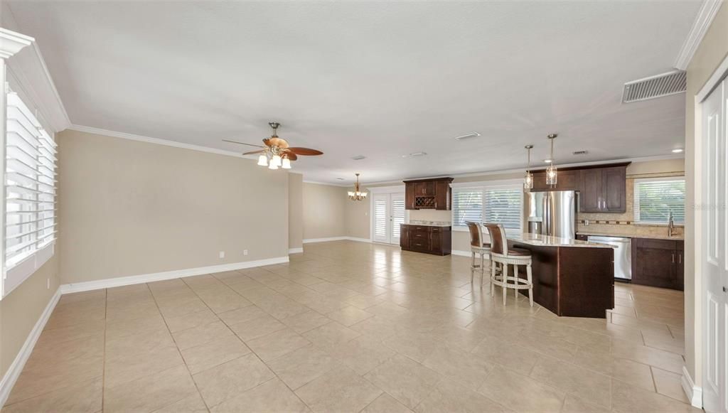 For Sale: $549,999 (3 beds, 2 baths, 1680 Square Feet)